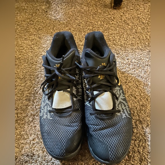 Kyrie Flytrap 2 - Picture 3 of 7